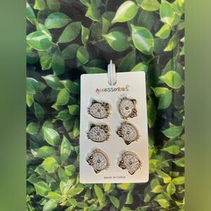 ‼️SOLD‼️Kitty Earrings Silver & Gold